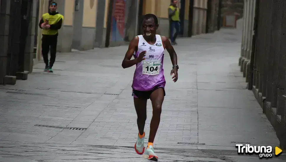 Dominio africano con récord en la Media Maratón Ávila Monumental