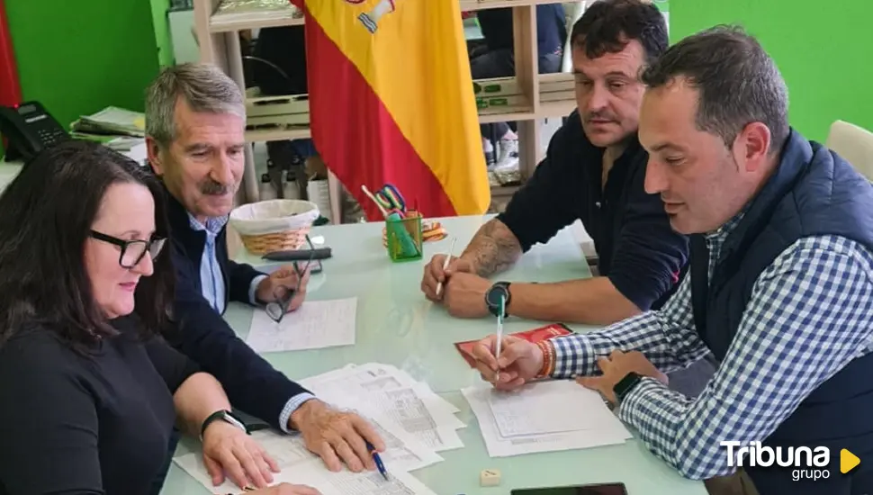 Últimos flecos de la campaña de VOX en Ávila para las Elecciones Europeas