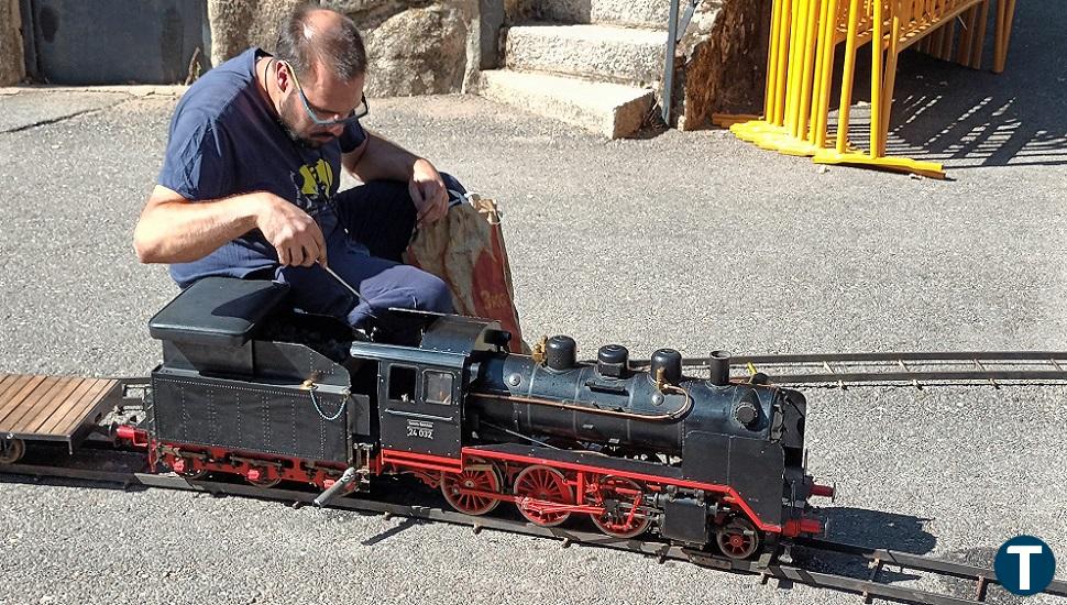 El Mercado Chico acoge una exhibición de trenes de jardín