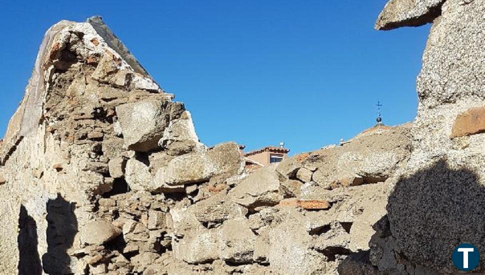 Continúan los trabajos en el tramo de la muralla afectado por el derrumbe de una pared