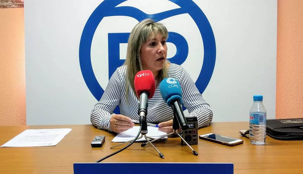 Pose culpa de "falta de sensibilidad" al equipo de Gobierno por congelar la partida destinada a Cáritas