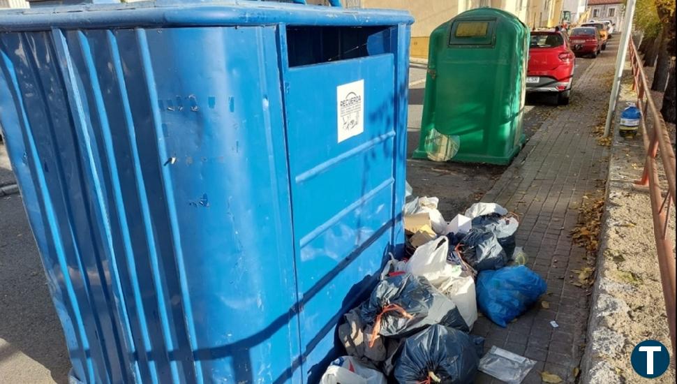 Denuncian la retirada de contenedores de basura en el barrio de San Nicolás