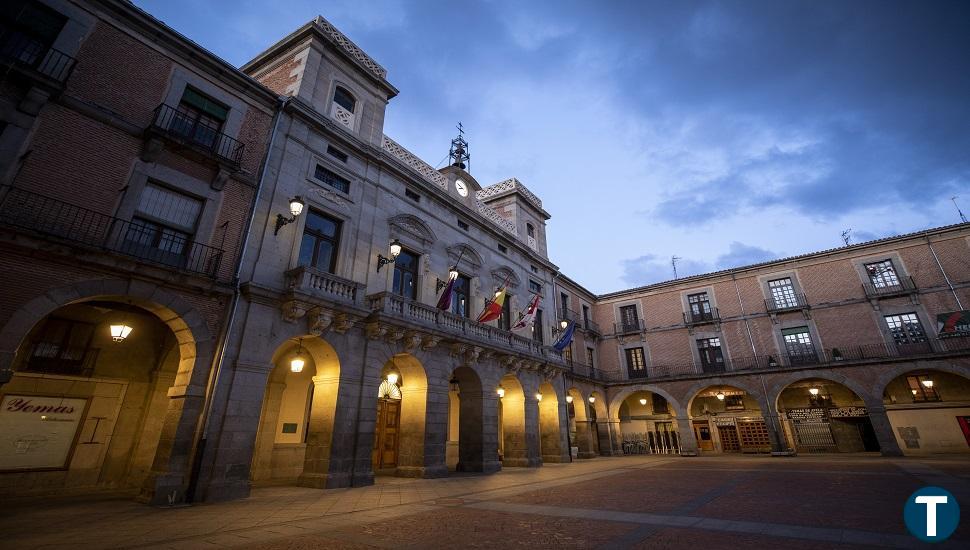 Ávila celebra la Constitución con una jornada de puertas abiertas en el Consistorio