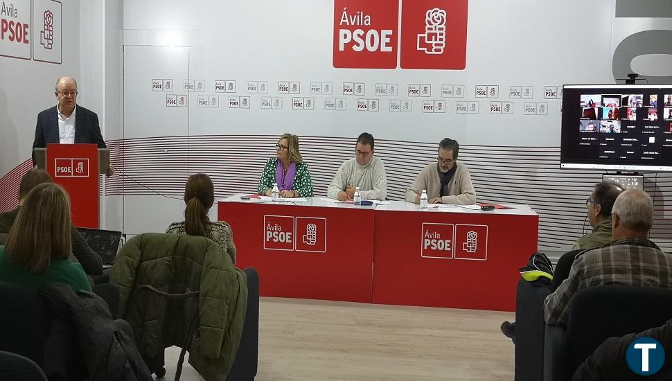 El PSOE de Ávila reprueba la "inacción" de la Junta para frenar la pérdida de población en la provincia