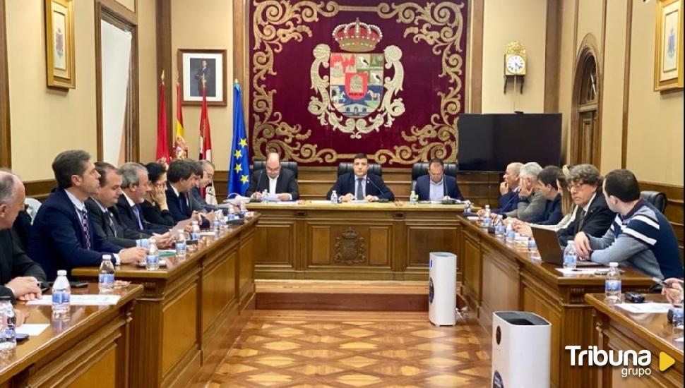 El Pleno de la Diputación aprueba la modificación de la RPT y la bonificación al OAR