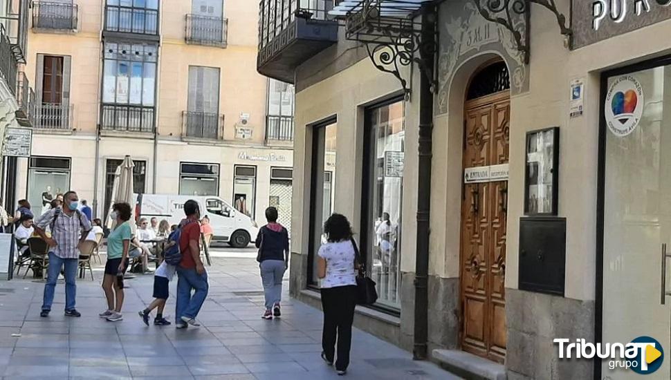 Abad insiste en la puesta en marcha de un plan municipal de empadronamiento para frenar la bajada de población