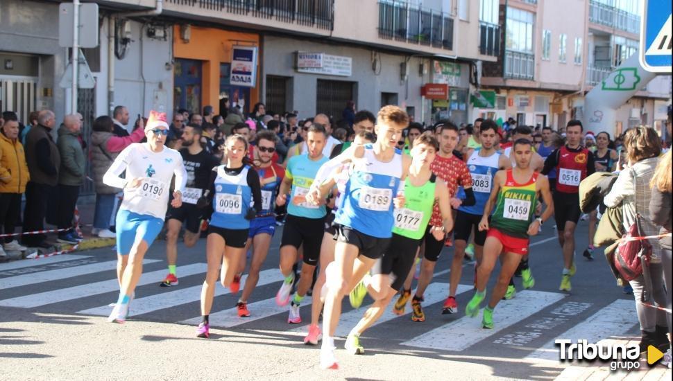 Carla Jiménez y Alejandro Galindo se imponen en la XXXVI 'Carrera del Pavo' 