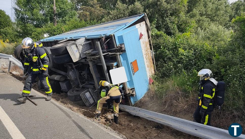 Reabierta la N-403, en El Tiemblo, tras el derrame de cloro por un accidente en la vía