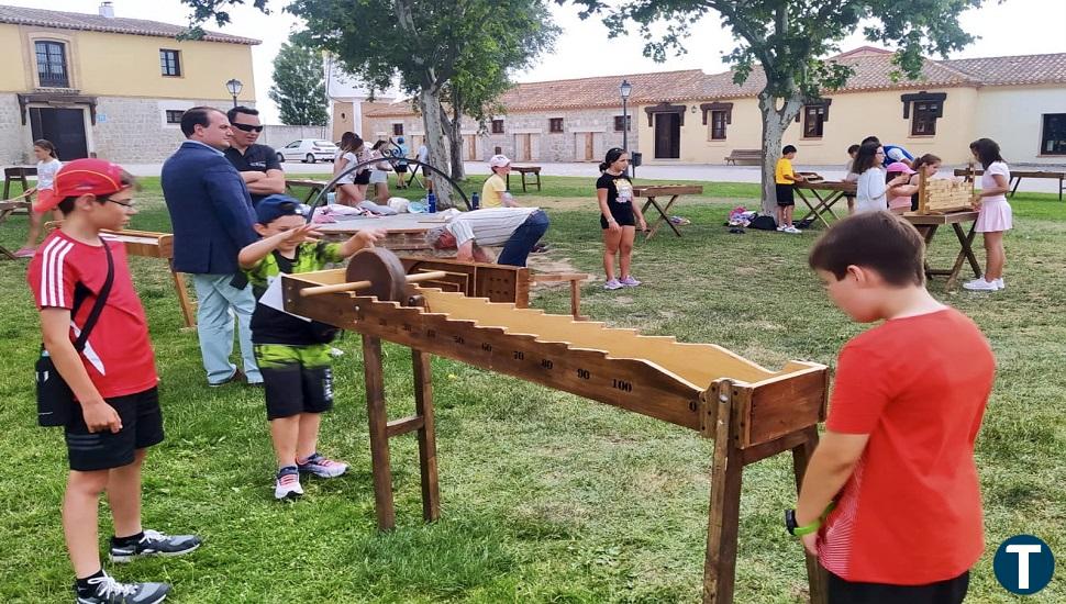 El programa Naturávila se reanuda con 103 escolares de Las Navas y El Hoyo de Pinares