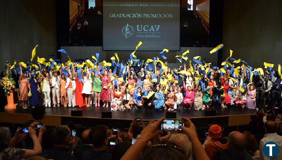 La UCAV se viste de gala para su Graduación más multitudinaria