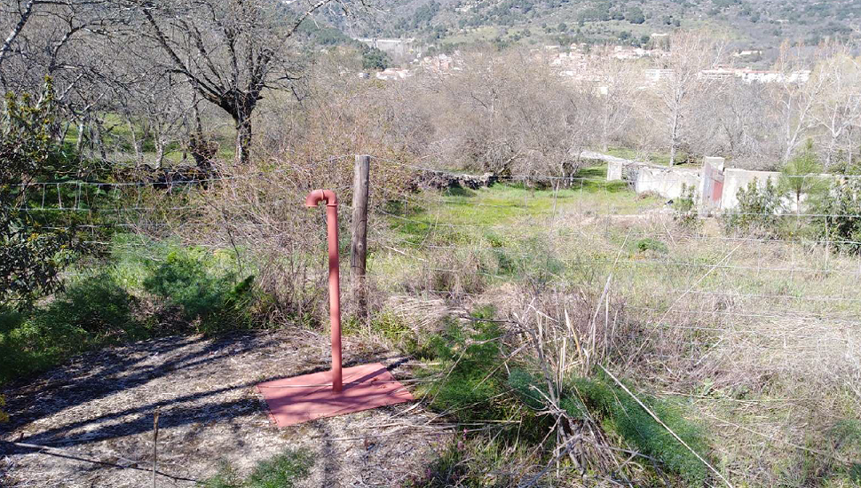 Crece el malestar por la construcción de la piscina municipal sobre un vertedero en Santa María del Tiétar