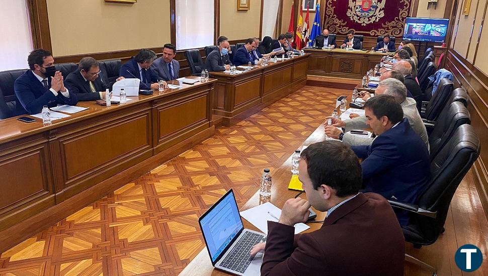 La Diputación de Ávila sale en defensa de las familias y la economía nacional