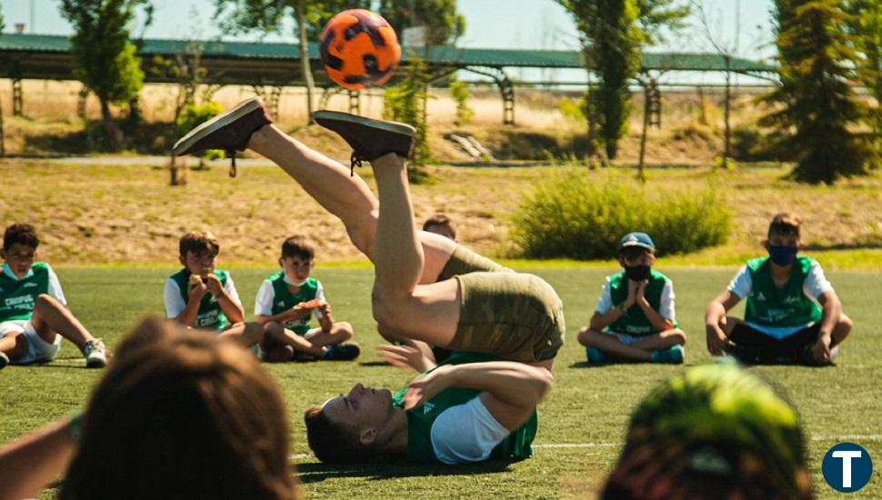 Íker Casillas clausura la XII edición del campus organizado por su fundación con récord de asistencia