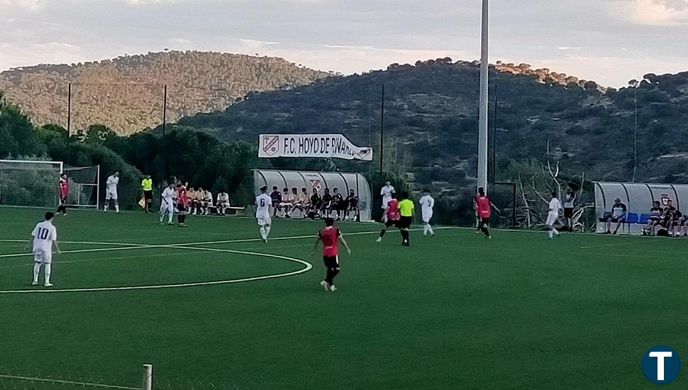 Tablas entre Real Ávila y Real Madrid juvenil en un partido marcado por la solidaridad