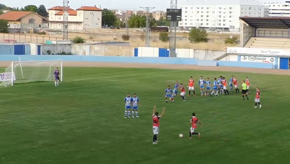 El descuento priva al Real Ávila de la victoria en El Montecillo