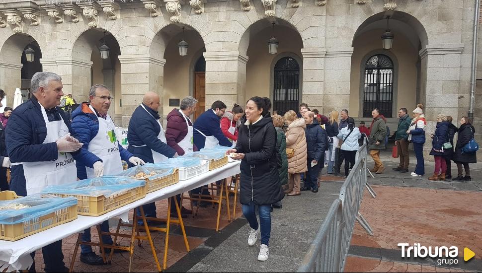 Mil raciones de Roscón solidario para dar apoyo a las víctimas de violencia digital y física