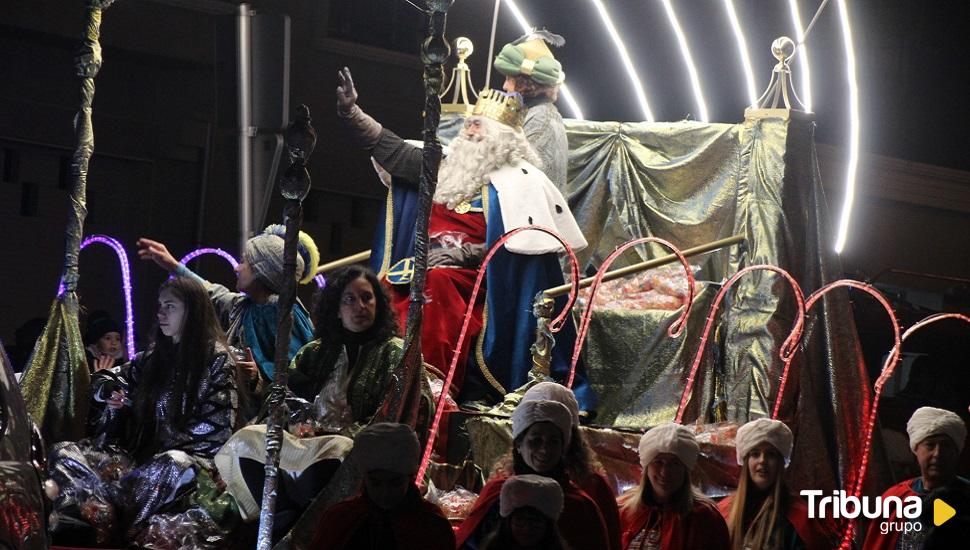 Los Reyes Magos llenan de magia e ilusión las calles de la ciudad