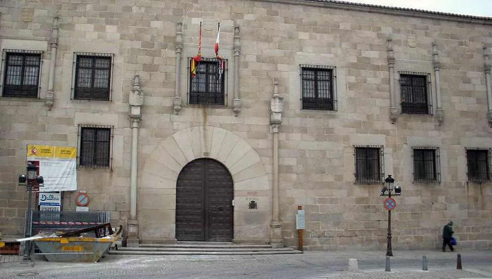 Piden 10 años de cárcel por la supuesta violación a una menor tutelada en Ávila