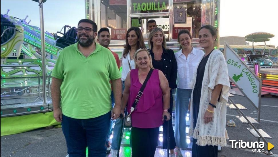 La apertura del recinto ferial marca el inicio de las Fiestas de Santa Teresa