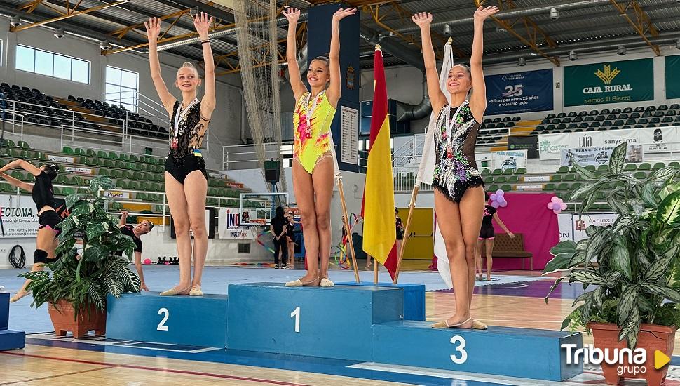 Isaura Azcon, María Mendiguchía y Ana Sacristán, campeonas autonómicas de la Copa Base Individual