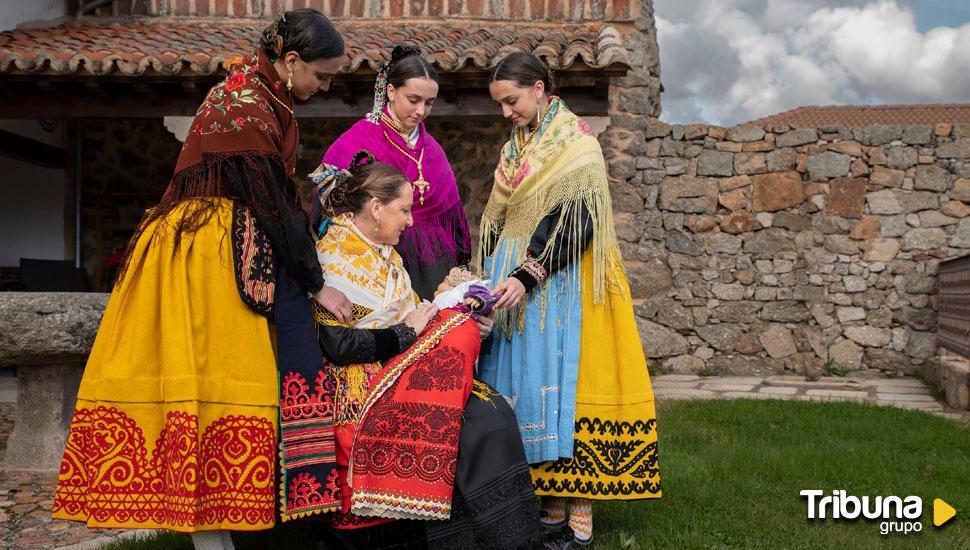 Arévalo acoge una Jornada del Vestir Tradicional Abulense