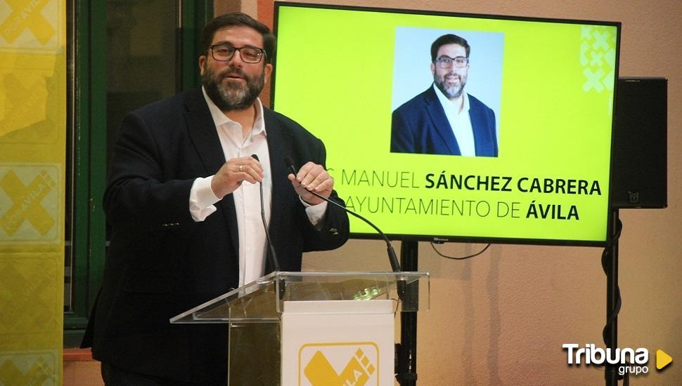 Sánchez Cabrera presenta ante la Junta Electoral su candidatura, de "todos los abulenses"