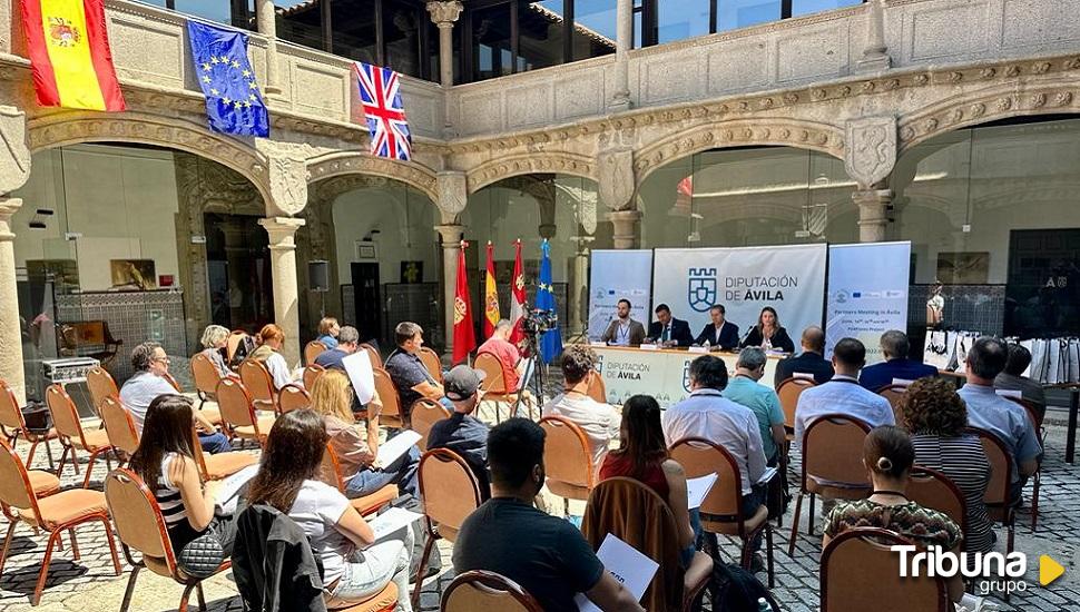 Primera asamblea del proyecto de sistemas agrovoltaicos en Ávila