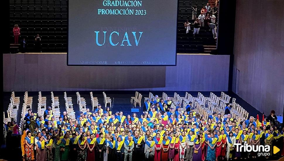 La UCAV gradúa a 222 alumnos de la XXIV Promoción