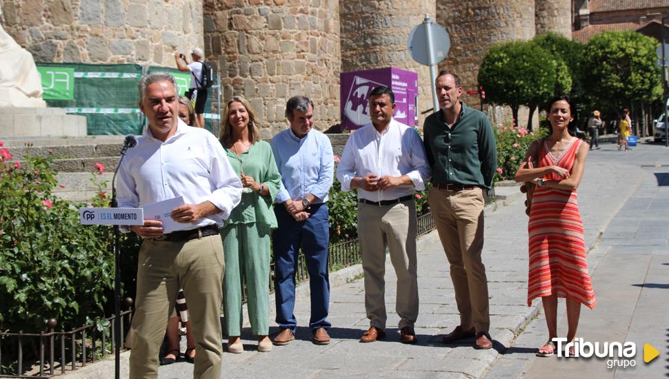 Bendodo: "Quiero que Ávila suene alto, claro y fuerte en el Congreso en Madrid"