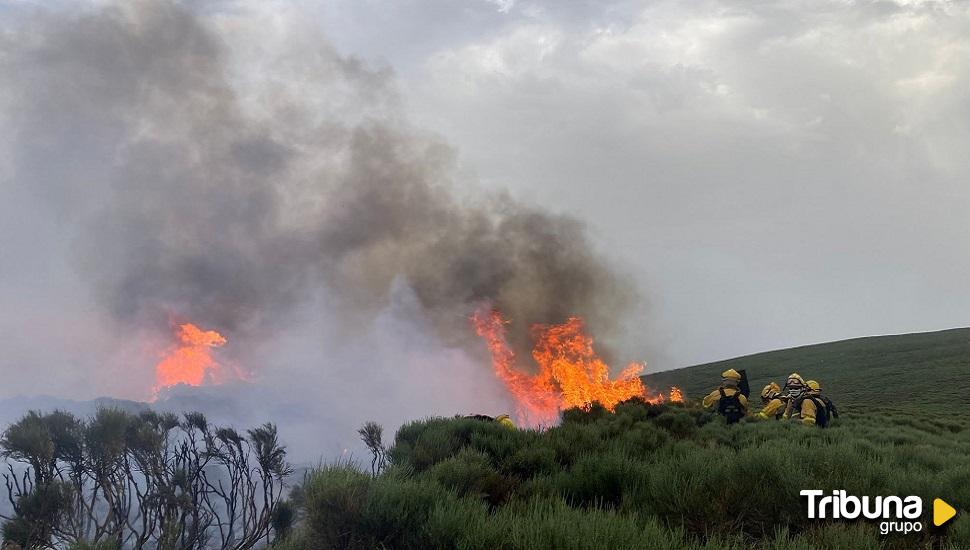 Declarado de Nivel 1 el incendio en Aliseda de Tormes