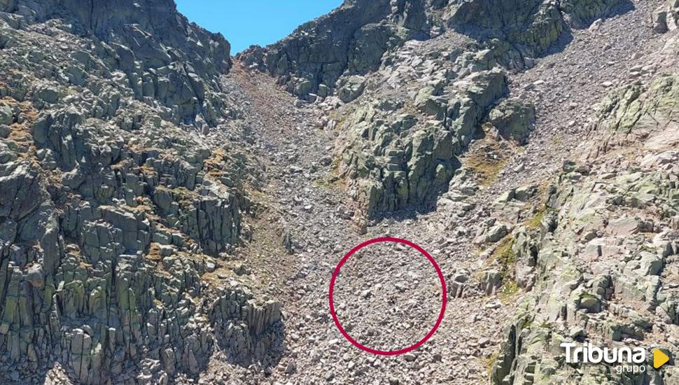 Rescatado un montañero de 56 años tras sufrir un resbalón cerca del Pico Almanzor