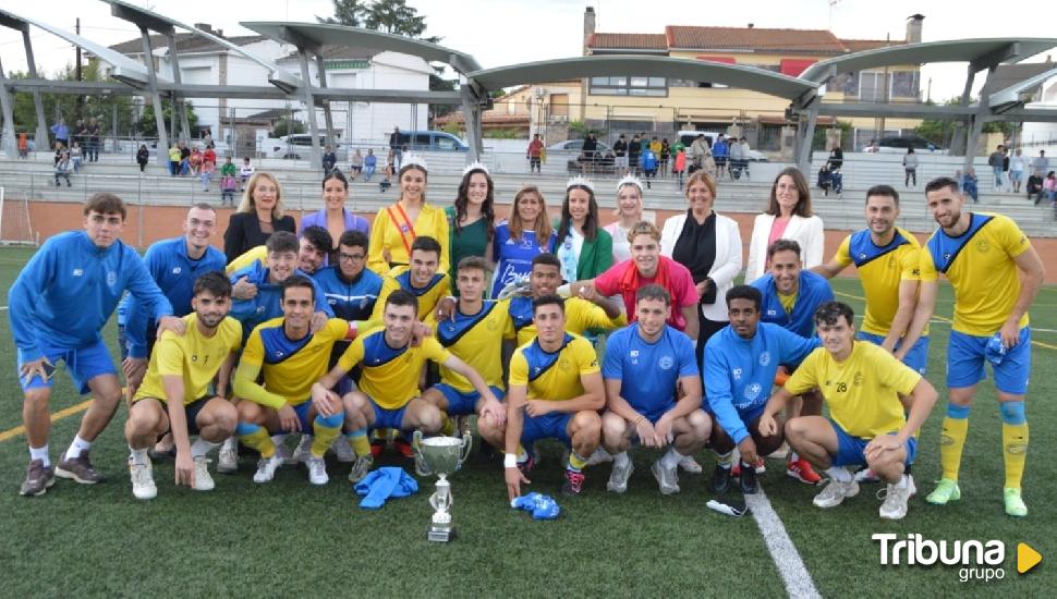 El DiocesÁvila UCAV se lleva el Trofeo de San Martín de Valdeiglesias