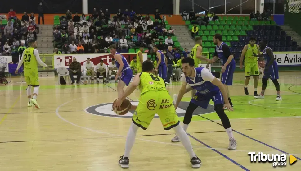 Trabado triunfo en la cancha del colista