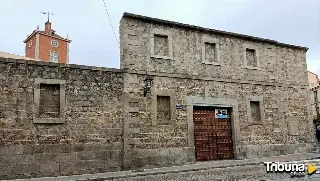 Una joven se precipita desde una ventana de la cuarta planta del Colegio Diocesano