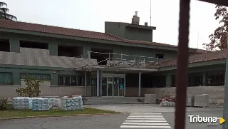 El caso de las pancartas en el Centro de Salud de Arévalo acaba en la Guardia Civil