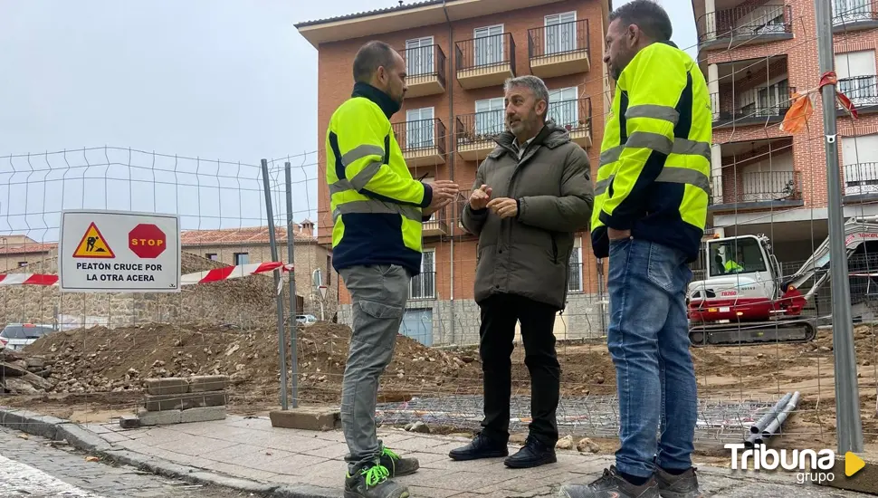 Inicio de los trabajos del Plan Aceras en la plaza del Rollo