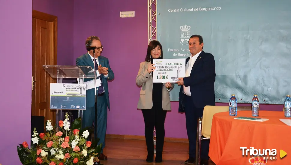 Lidia Sanchís recoge el premio López Anglada de Poesía