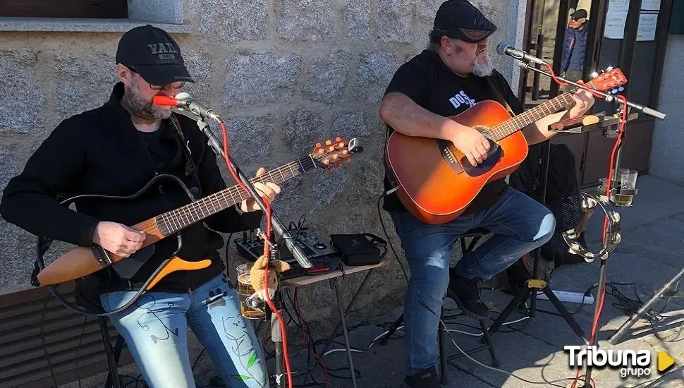 Música en las calles para celebrar Nochebuena y Nochevieja en la ciudad