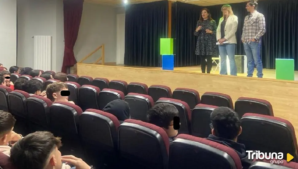 Teatro para alertar de los efectos del porno en los institutos de Ávila