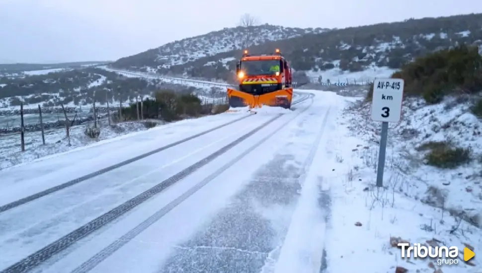 El dispositivo de vialidad invernal de la Diputación reita la nieve de 410 kilómetros