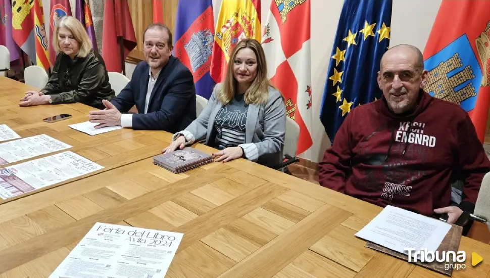 Carmen Mola o Luis Landero, en la Feria del Libro de Ávila