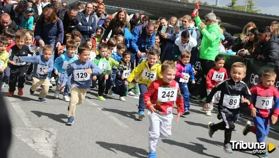 Más de 400 niños participaron en la XVIII Carrera Infantil 'San Segundo'