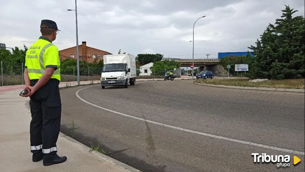 Refuerzan la vigilancia en las carreteras de Ávila más  transitadas por motoristas 