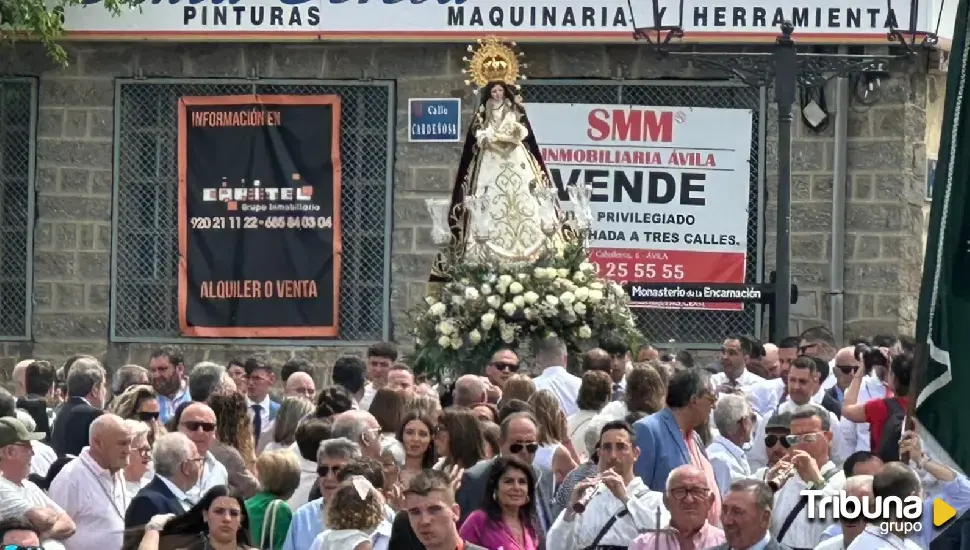 El 'Gato Montés' vuelve a llevar en volandas a La Virgen de las Vacas