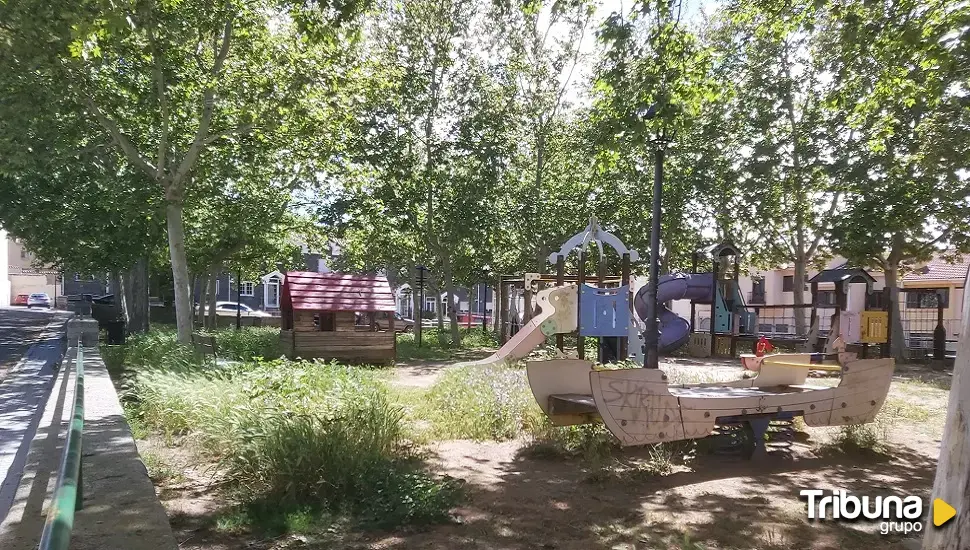 Exigen más limpieza y mejoras en los parques infantiles y jardines de Ávila