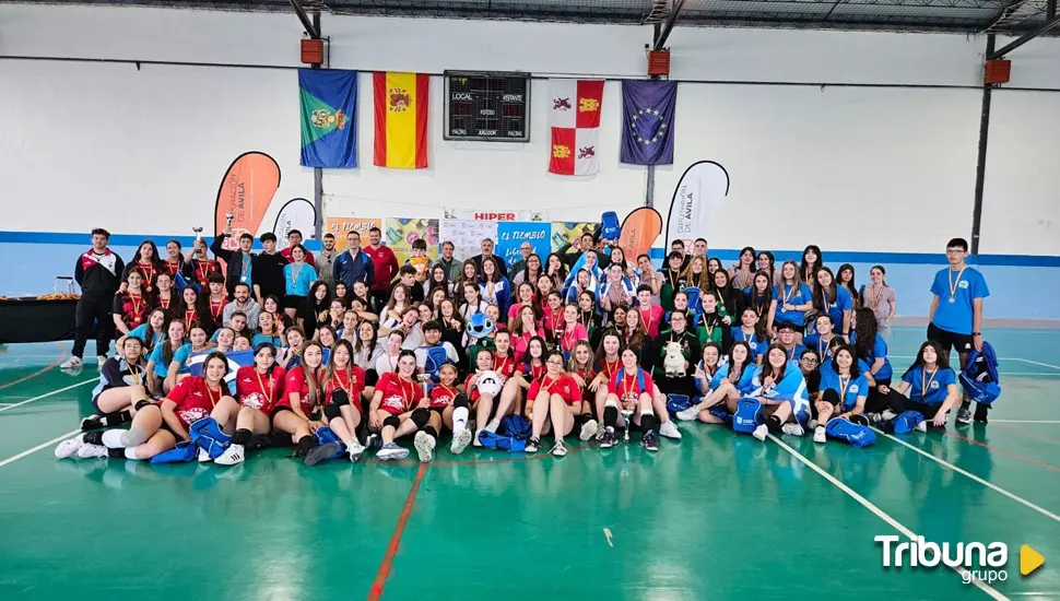 El Tiemblo acogió la final de voleibol de los Juegos Escolares Provinciales