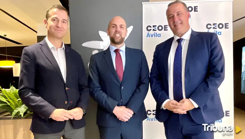 CaixaBank y CEOE Ávila renuevan su acuerdo de colaboración
