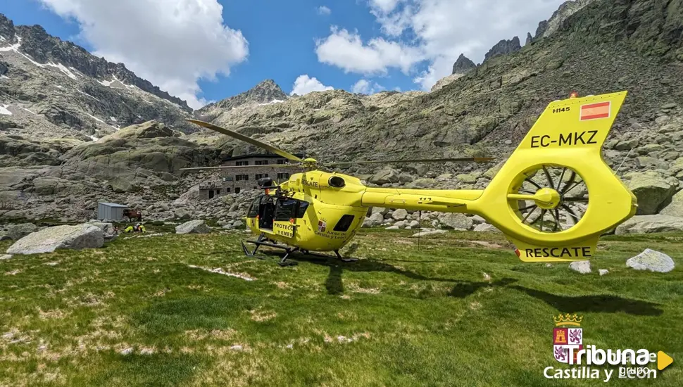 Evacuado un varón indispuesto en el refugio de la Laguna Grande de Gredos 