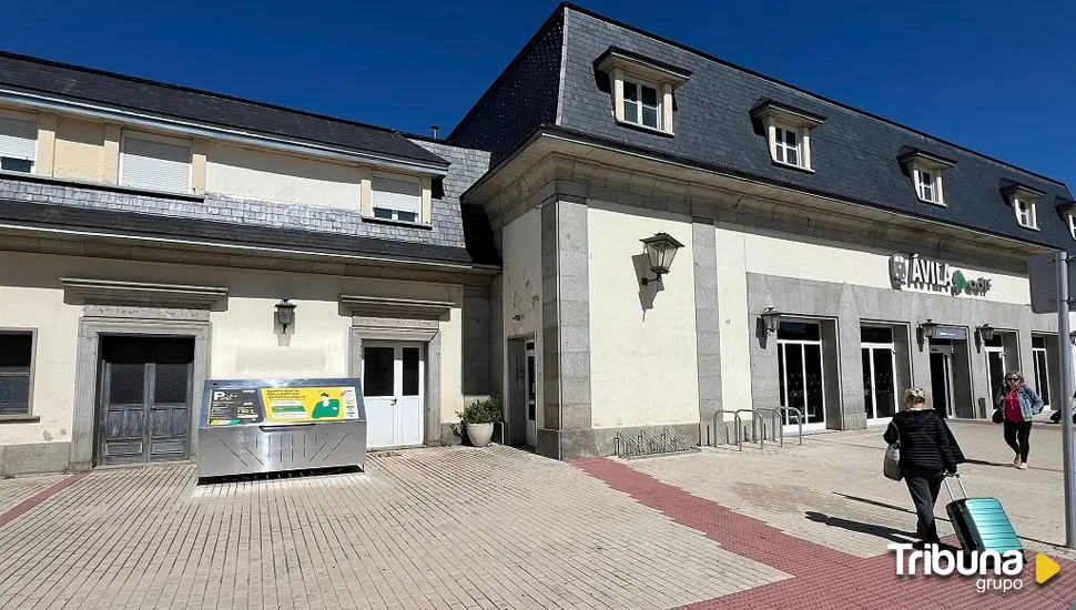 La estación de trenes de Ávila estrena aparcamiento seguro para bicicletas y patinetes