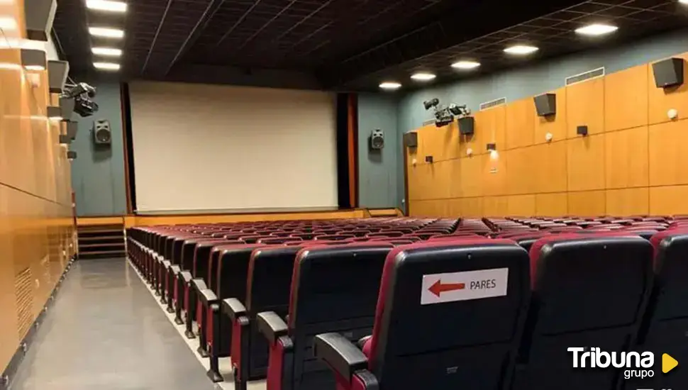  El aire acondicionado del cine, "película de terror" en el cine de Candeleda  